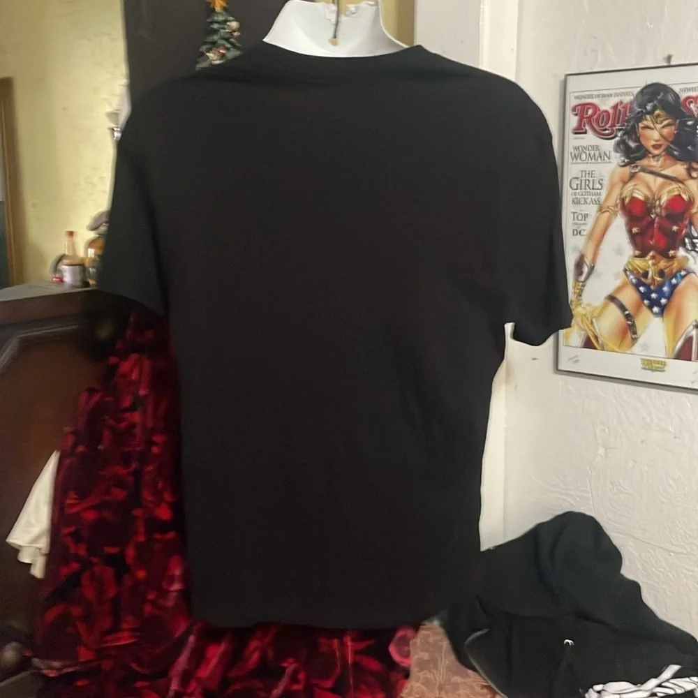 Guess Perrie XL Black Panther Graphic T-Shirt tee - Picture 5 of 7